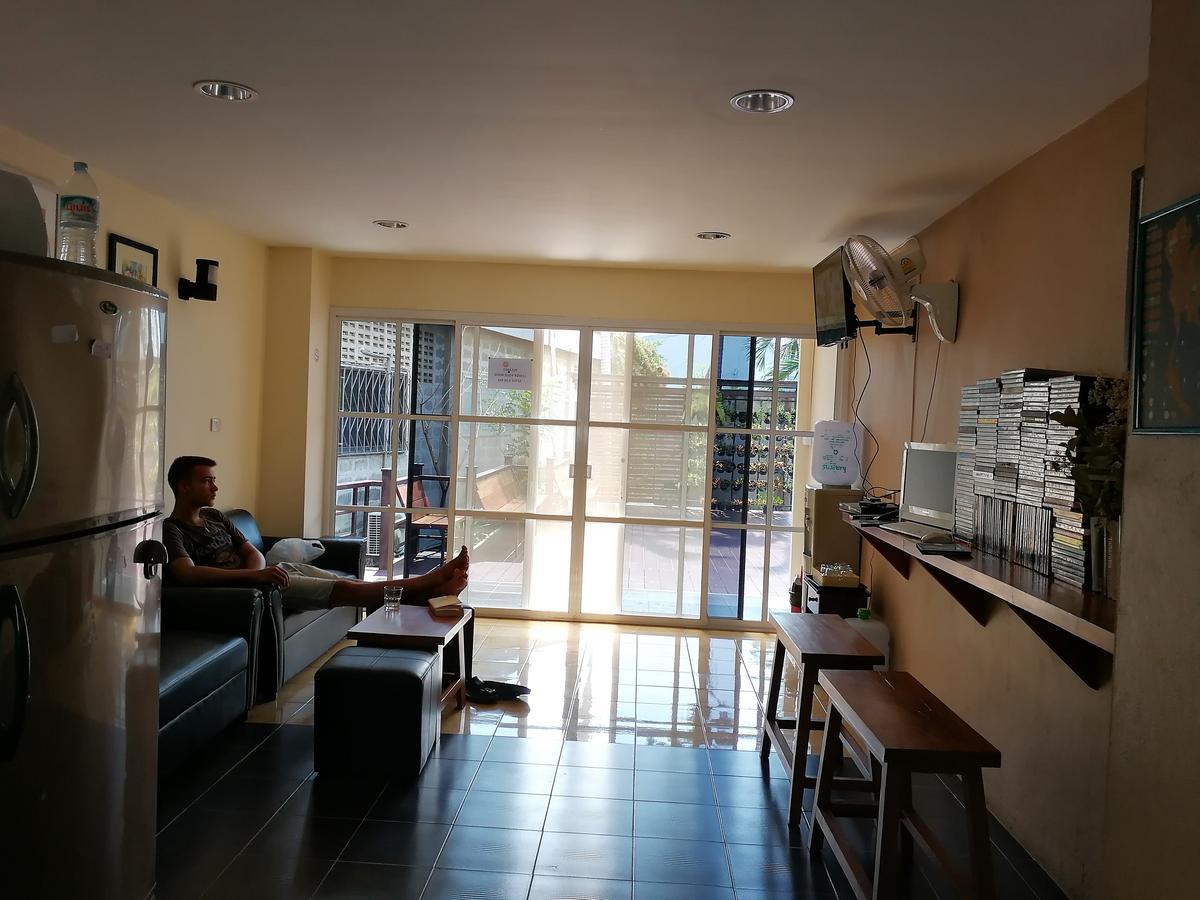 צ'יאנג מאי Just Sleep @Box Hostel מראה חיצוני תמונה